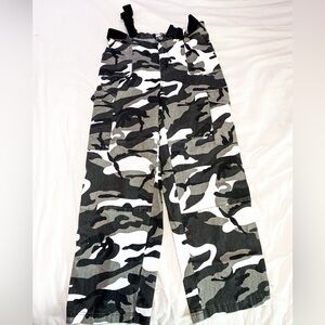 Almost famous cargo jeans